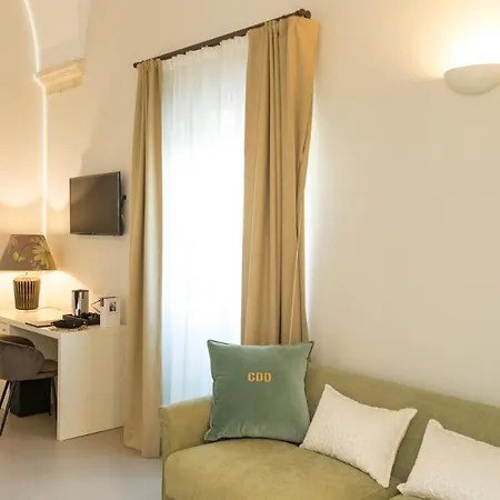 Chiostro Dei Domenicani - Dimora Storica 4*