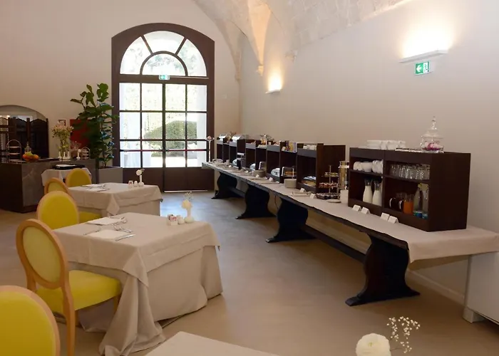 Hotel Chiostro Dei Domenicani - Dimora Storica 4*