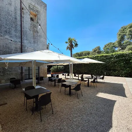 Chiostro Dei Domenicani - Dimora Storica 4*